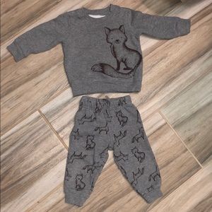 Boys sweatshirt & joggers